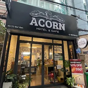 Acorn ** Ho-Chi-Minh-Stadt